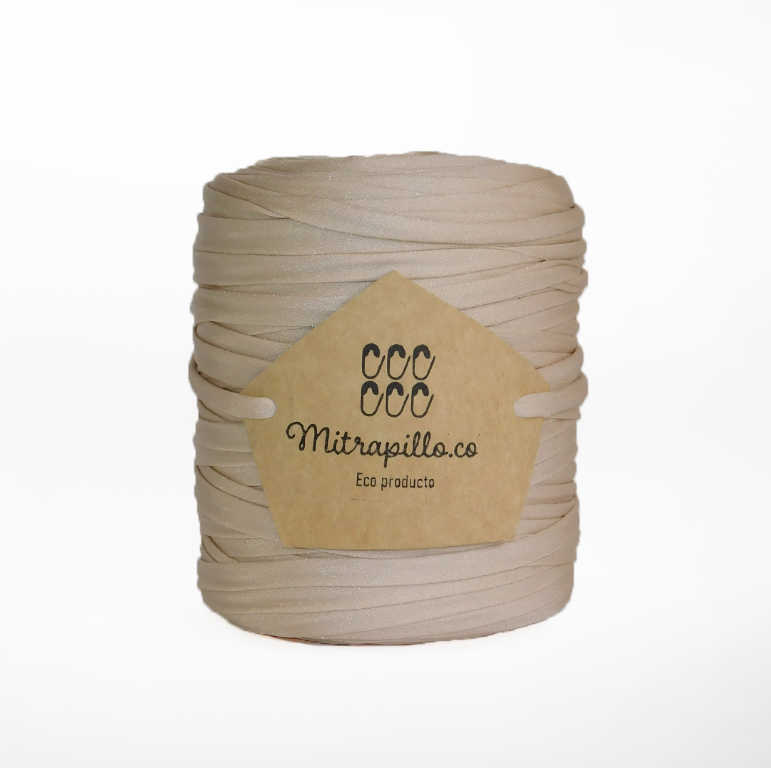 Trapillo doble pluma perlado brillo beige