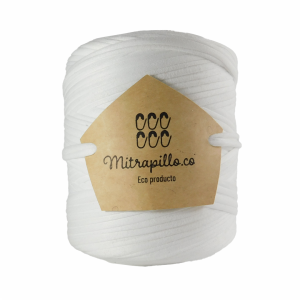 Trapillo pluma blanco hueso