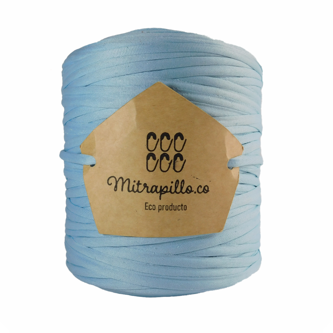 Trapillo pluma azul bebé 2