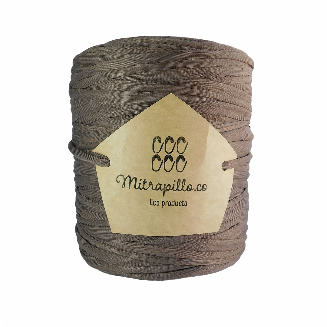 Trapillo pluma marron tierra perlado