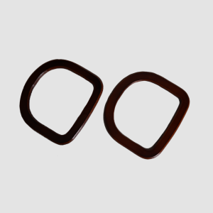 Asas de madera media luna color caramelo oscuro 13x12cm